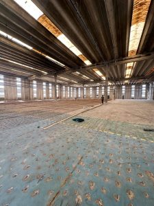 bombeamento de concreto em estruturas altas concretagem com bomba automotiva bomba de concreto operando em fundação profunda obra com bombeamento rápido de concreto lançamento de concreto com precisão